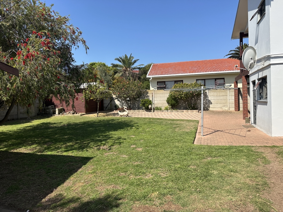 4 Bedroom Property for Sale in Bayview Western Cape